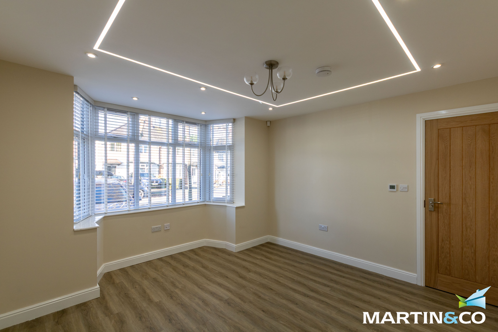 Property photo 2 of 19 Picture1