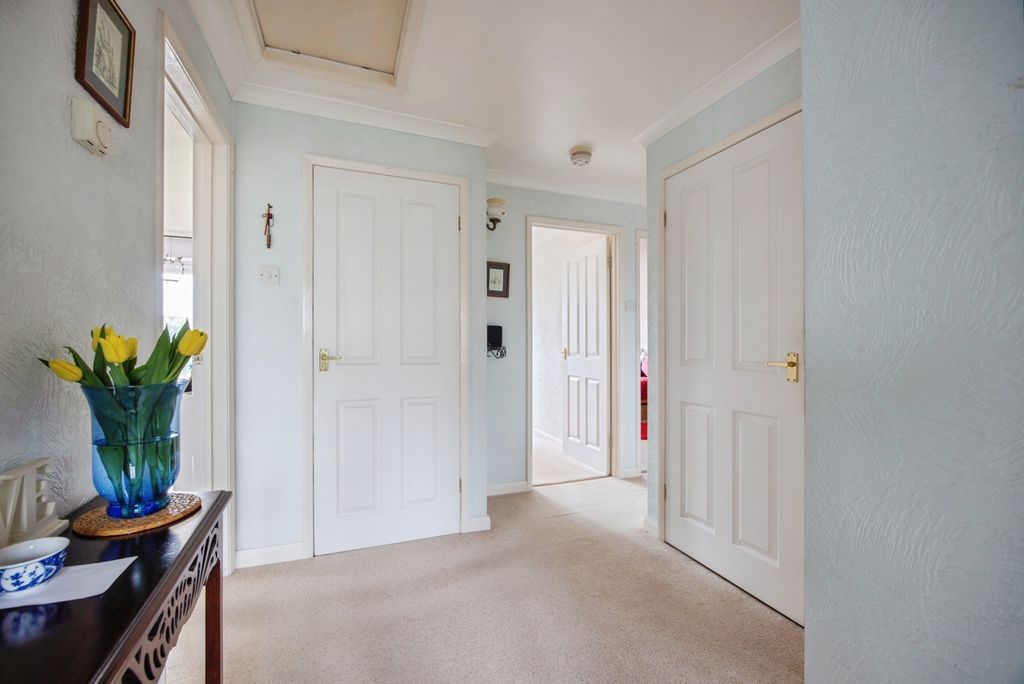 Property photo 2 of 20 Pbox-Img.Jpg