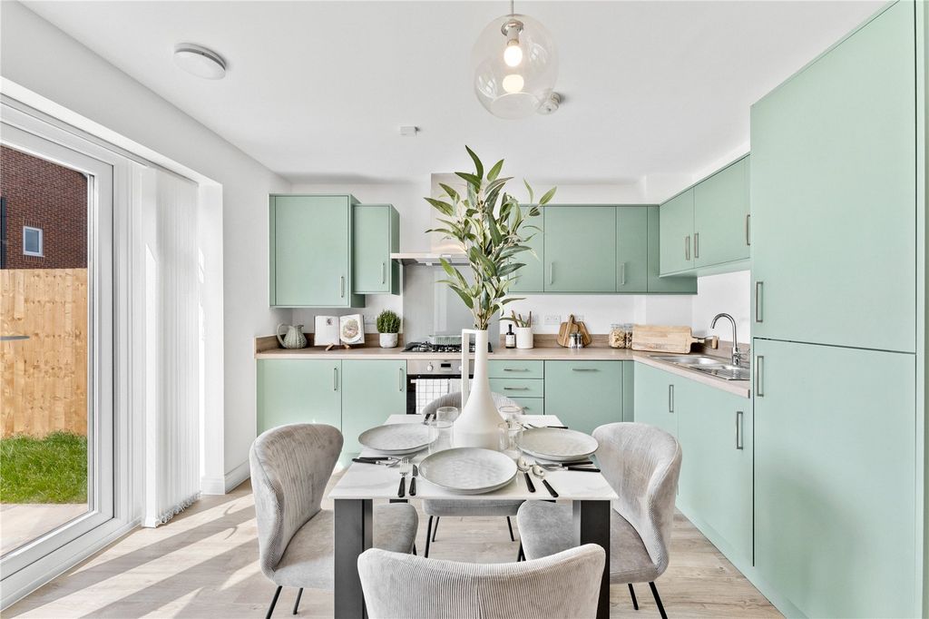 Property photo 3 of 24 Picture No. 38