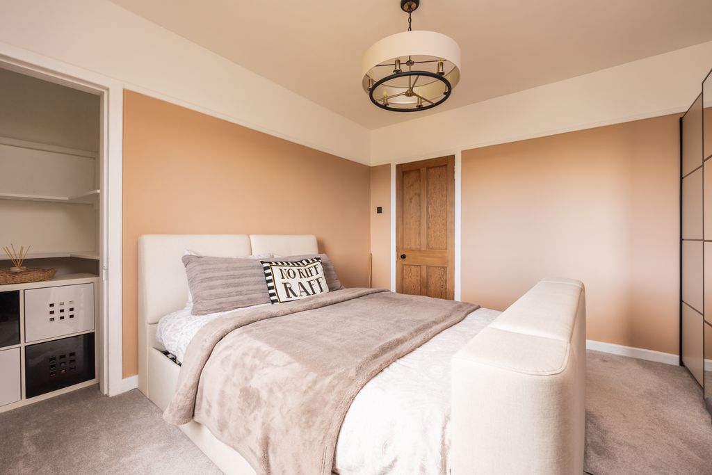 Property photo 3 of 22 Property Image 3