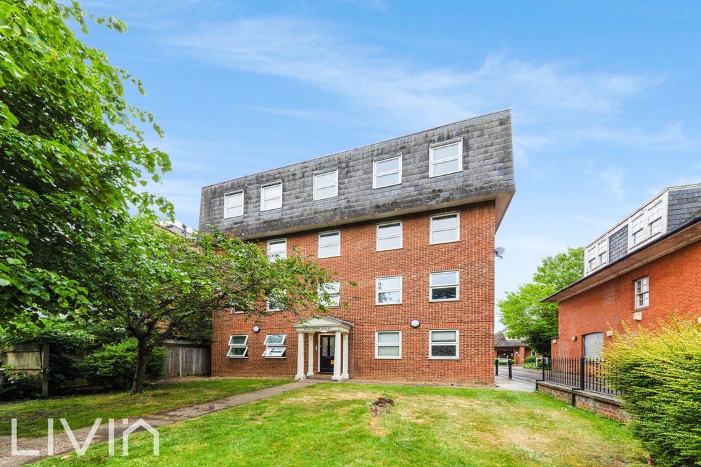 Property photo 1 of 8 8