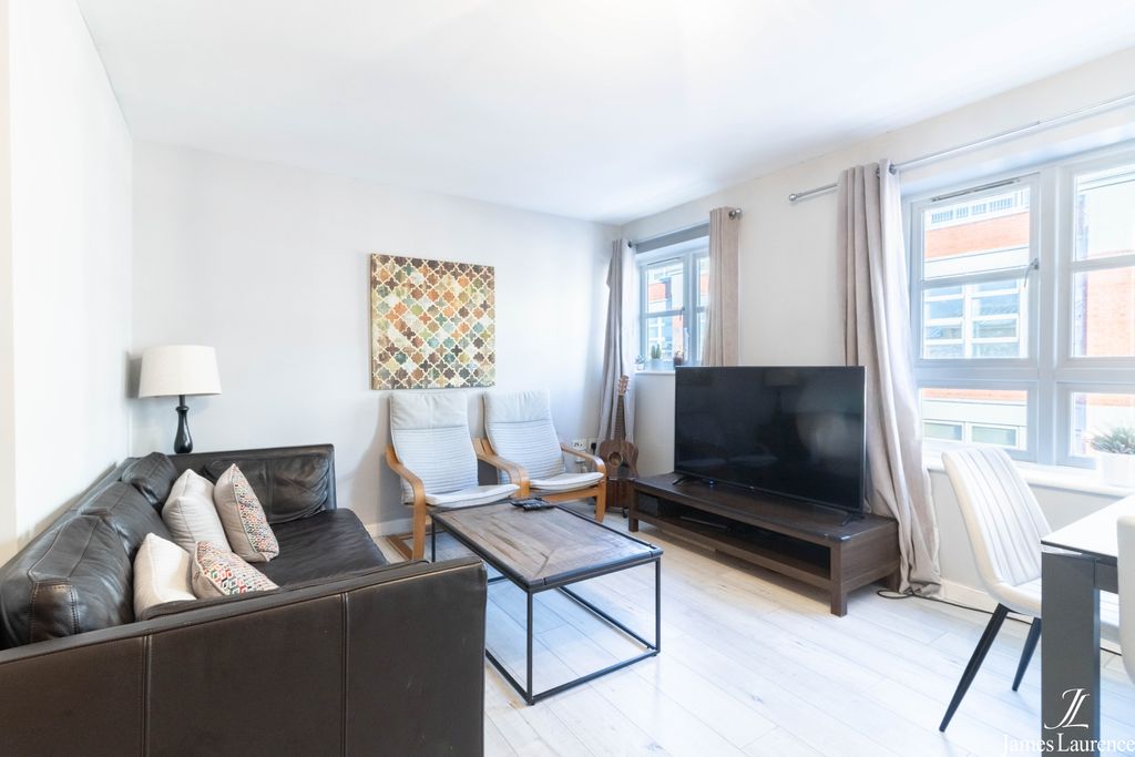 Property photo 1 of 14 8X1A4064-Hdr