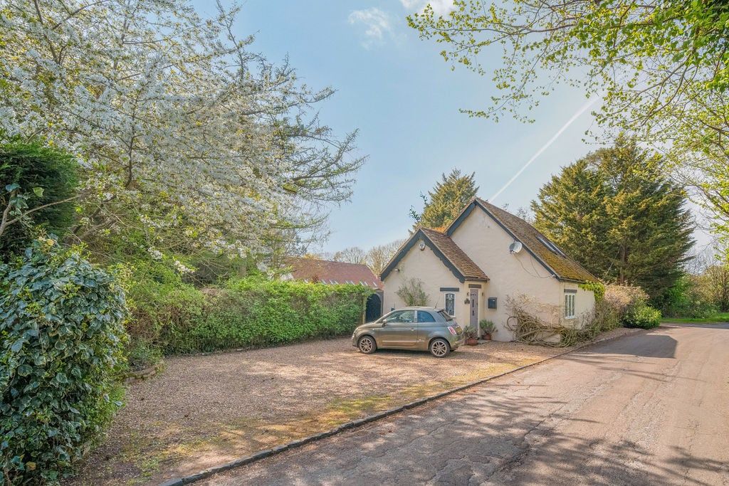 Property photo 1 of 22