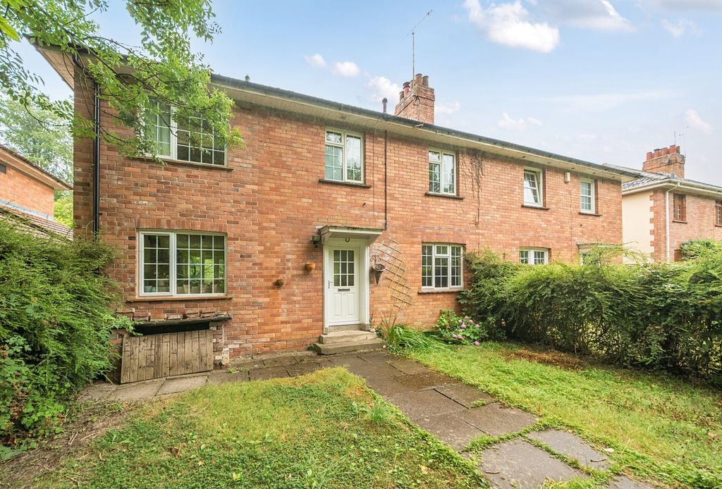 Property photo 1 of 22 1332745-1-6888780...