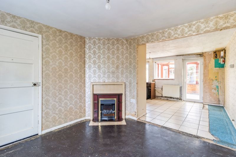 Property photo 3 of 17 Photo 7
