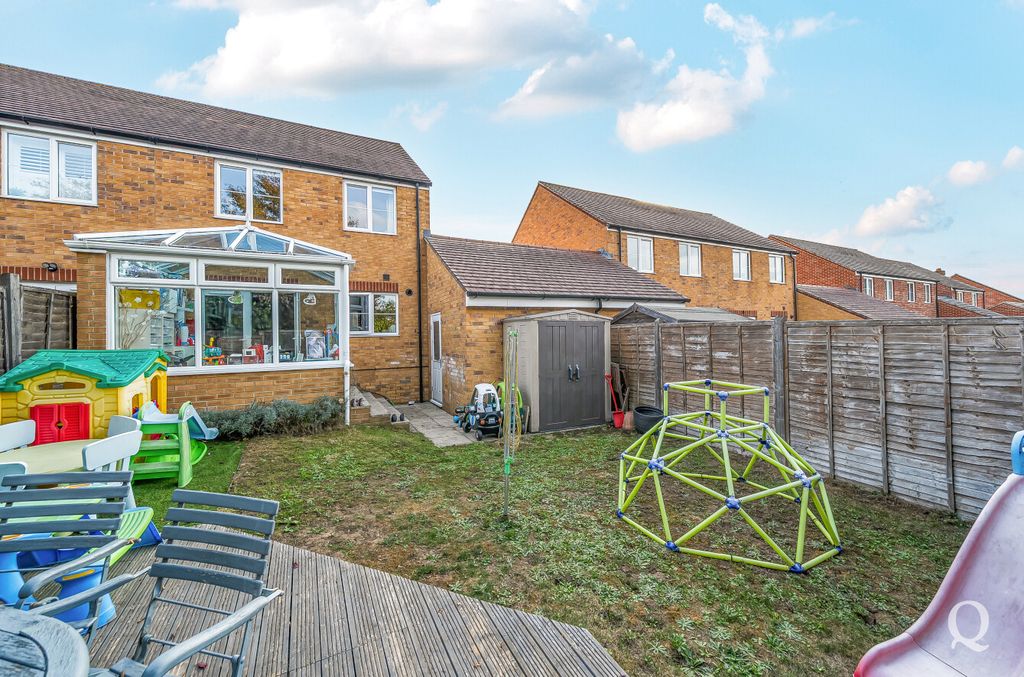 Property photo 3 of 20 A0235F02-136B-42c...