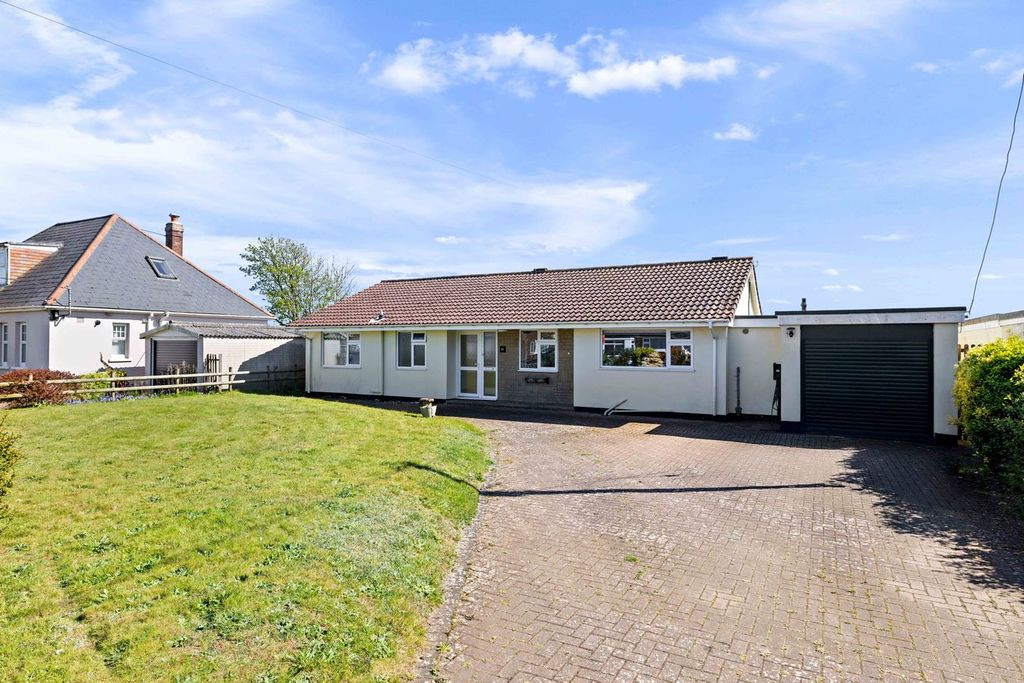 Property photo 1 of 25