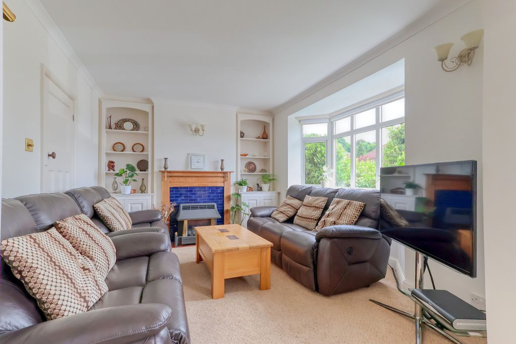 Property photo 2 of 14 Picture No. 04