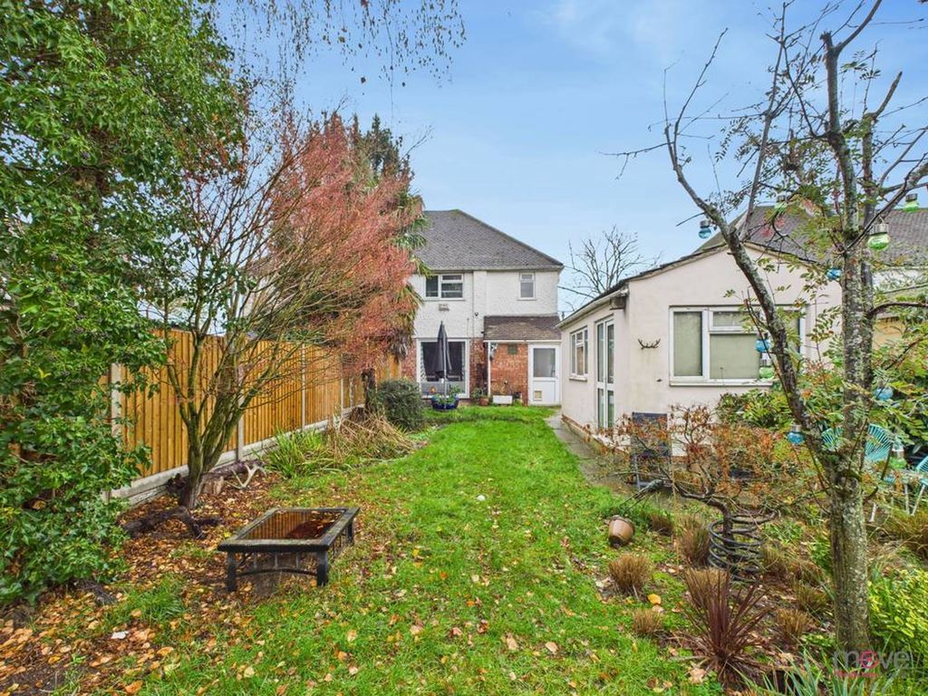 Property photo 2 of 20