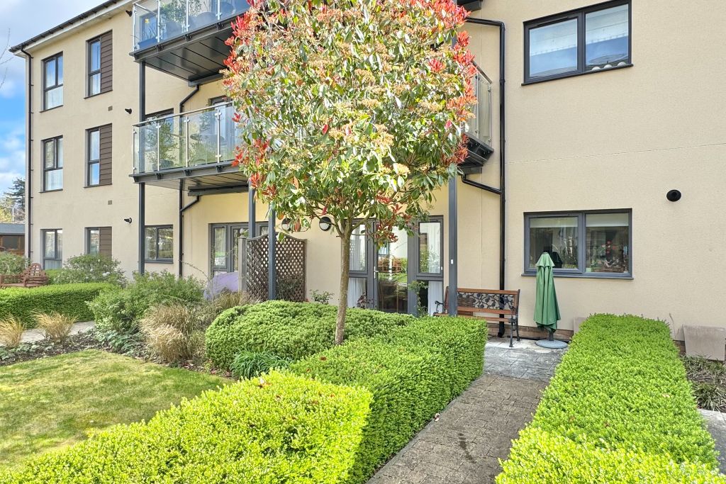 Property photo 1 of 15