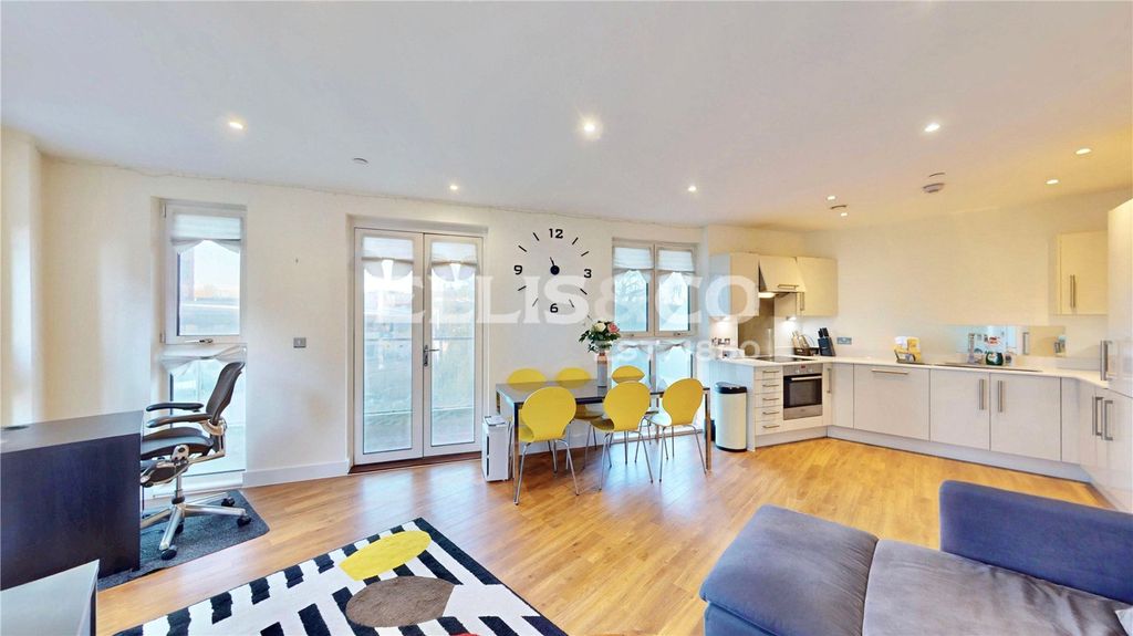 Property photo 3 of 11 Picture No. 26