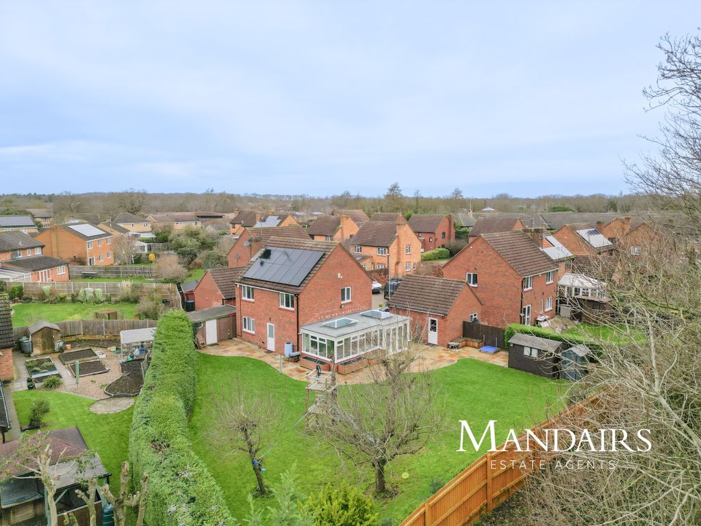 Property photo 2 of 37