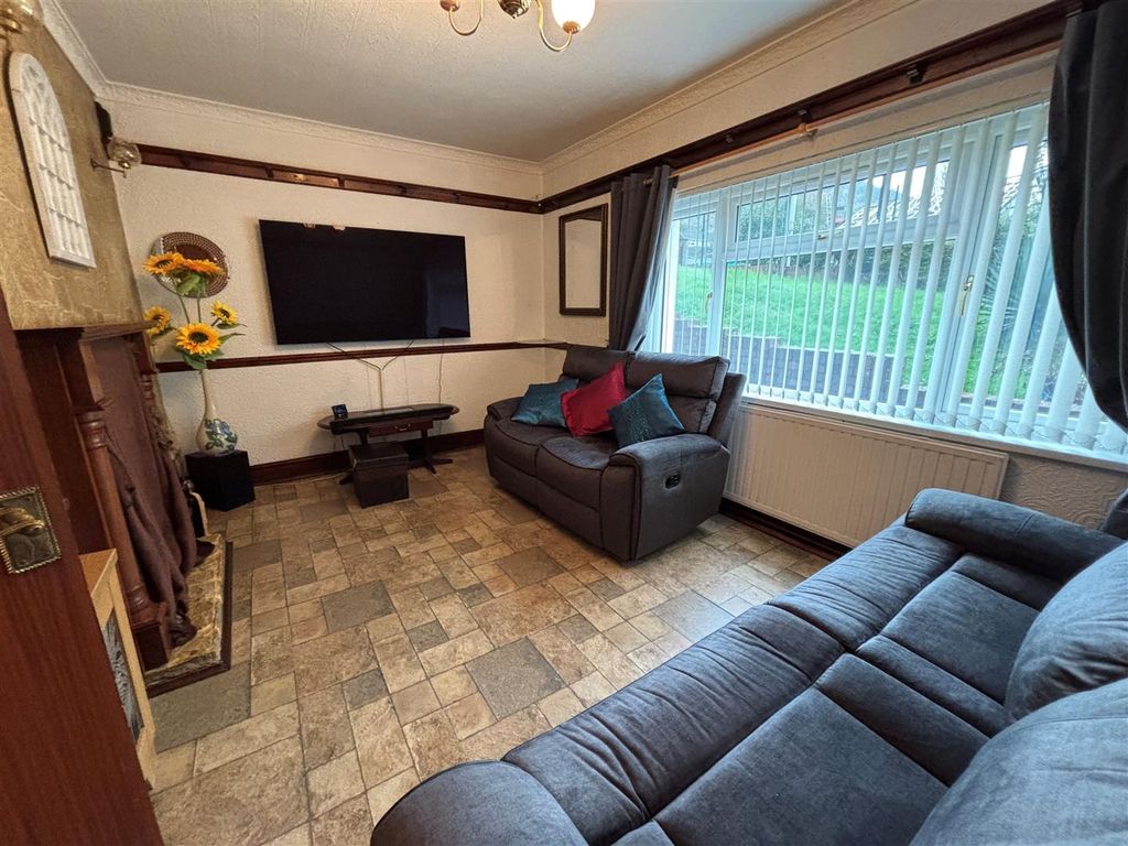 Property photo 3 of 13 Living Room