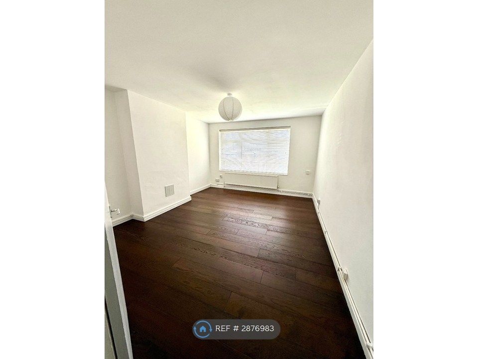 Property photo 1 of 6 Living Room With Lots Of Natural Light.