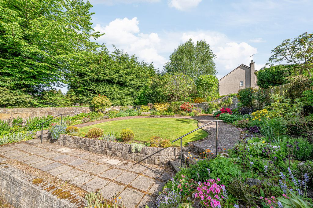 Property photo 2 of 34 Property Image 2