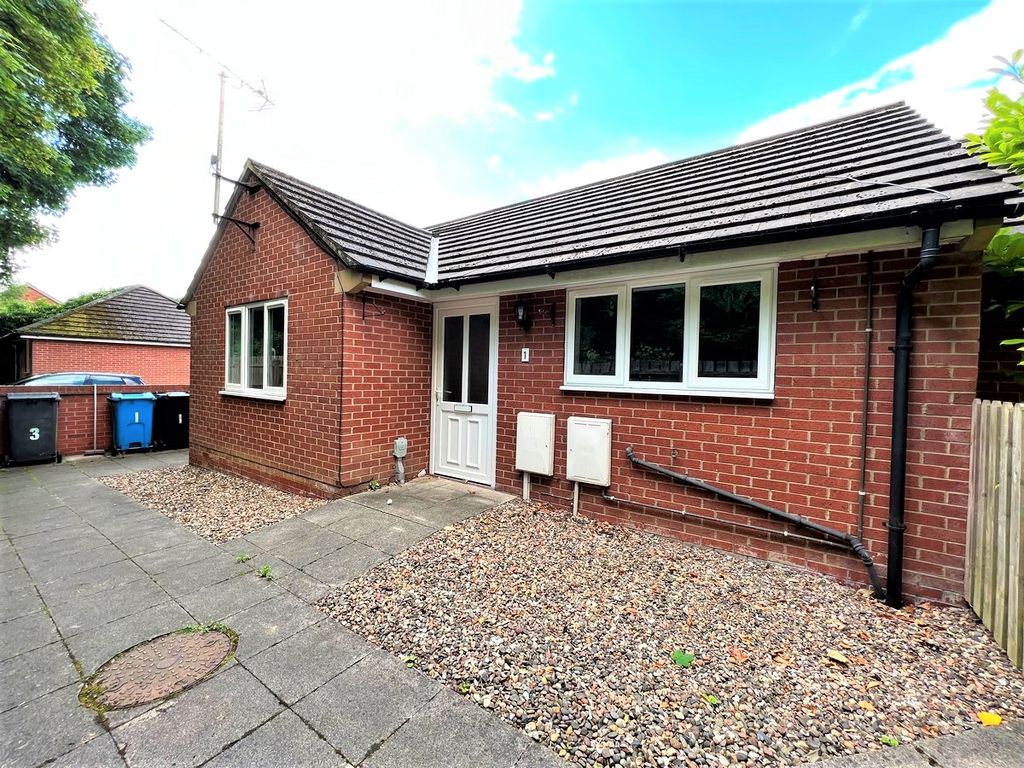Property photo 1 of 6