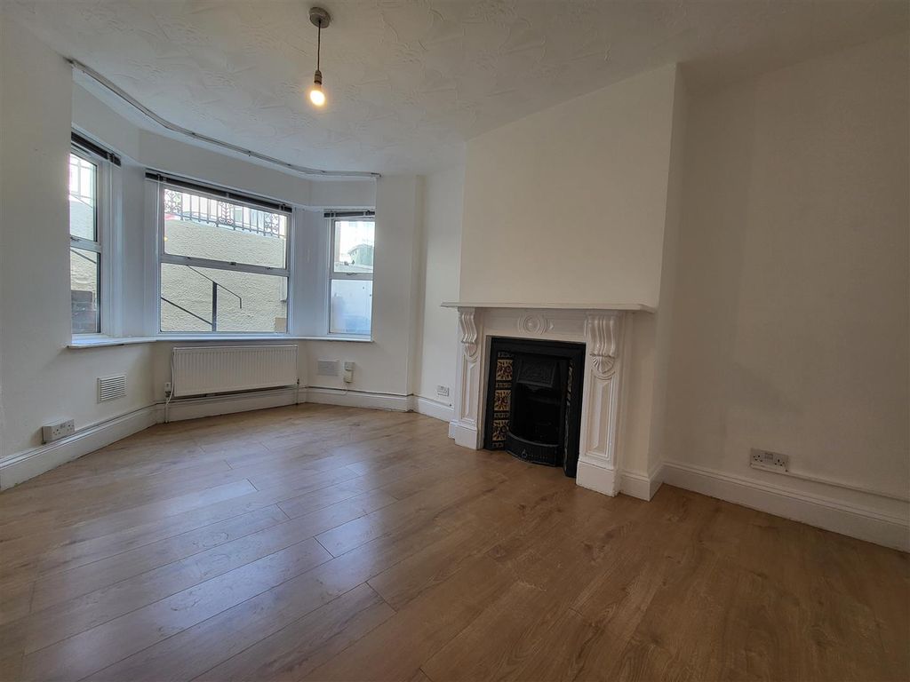 Property photo 1 of 5 20250517_124444.Jpg