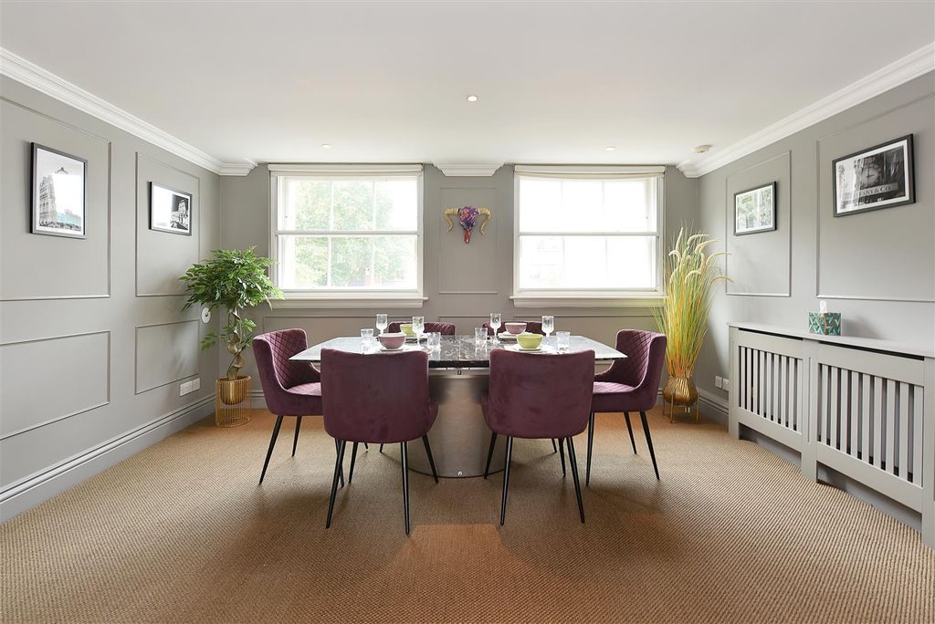 Property photo 3 of 17 Flat K Erskine House (6).Jpg