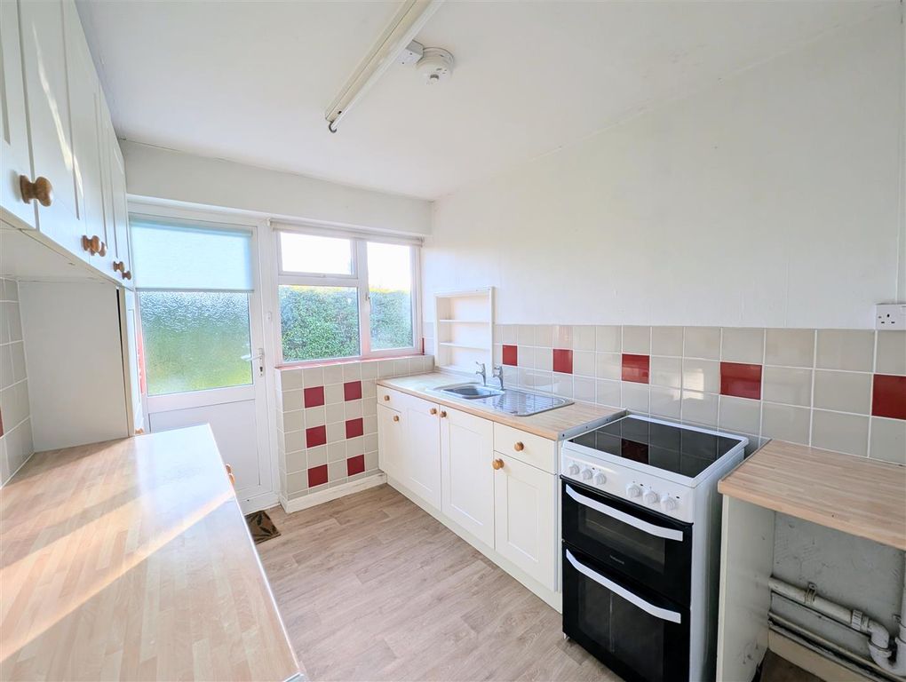 Property photo 3 of 16 Pxl_20260204_140804275~2.Jpg