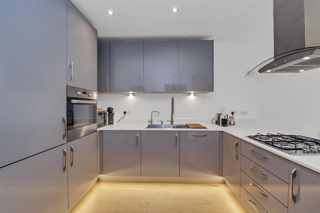 Property photo 3 of 25 Dcp_1012.Jpg