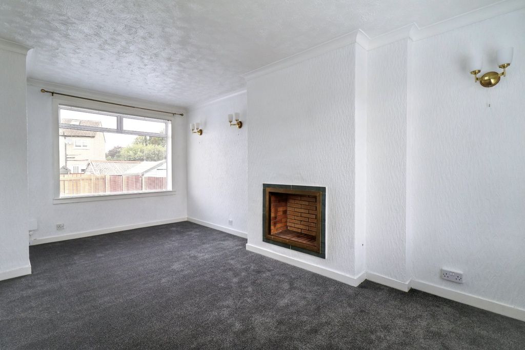 Property photo 2 of 21 Picture No. 29