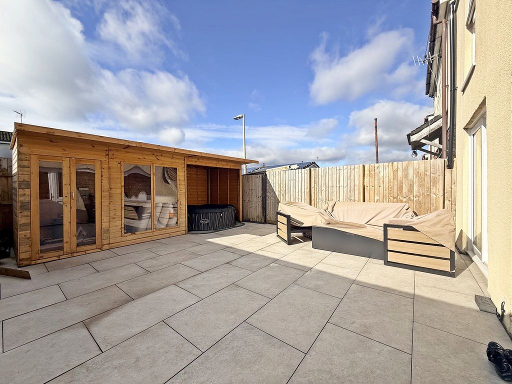 Property photo 2 of 23 Rear Garden