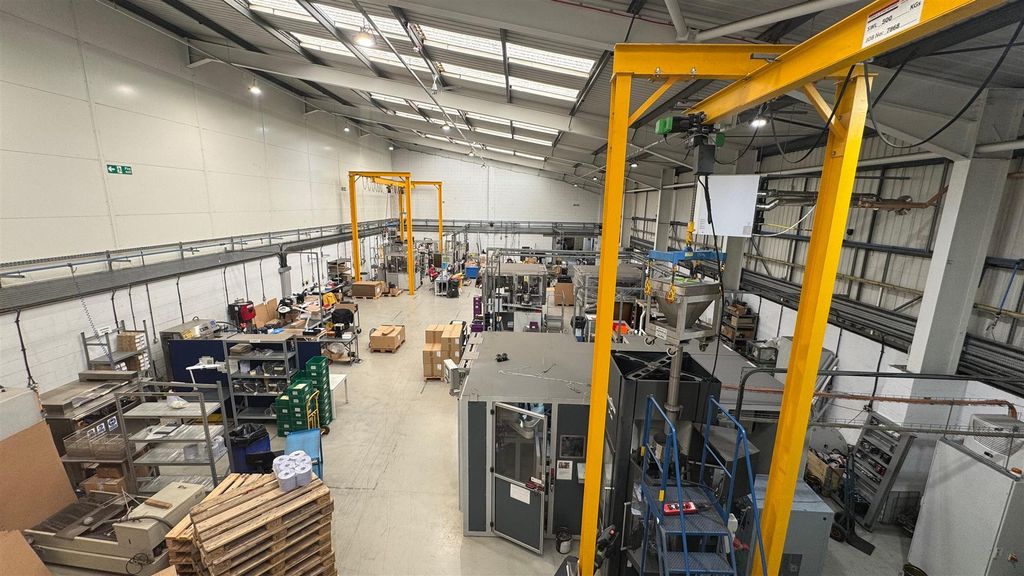 Property photo 2 of 9 20251006_120606482_Ios.Jpg