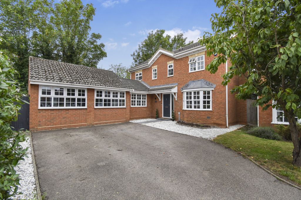Property photo 1 of 30