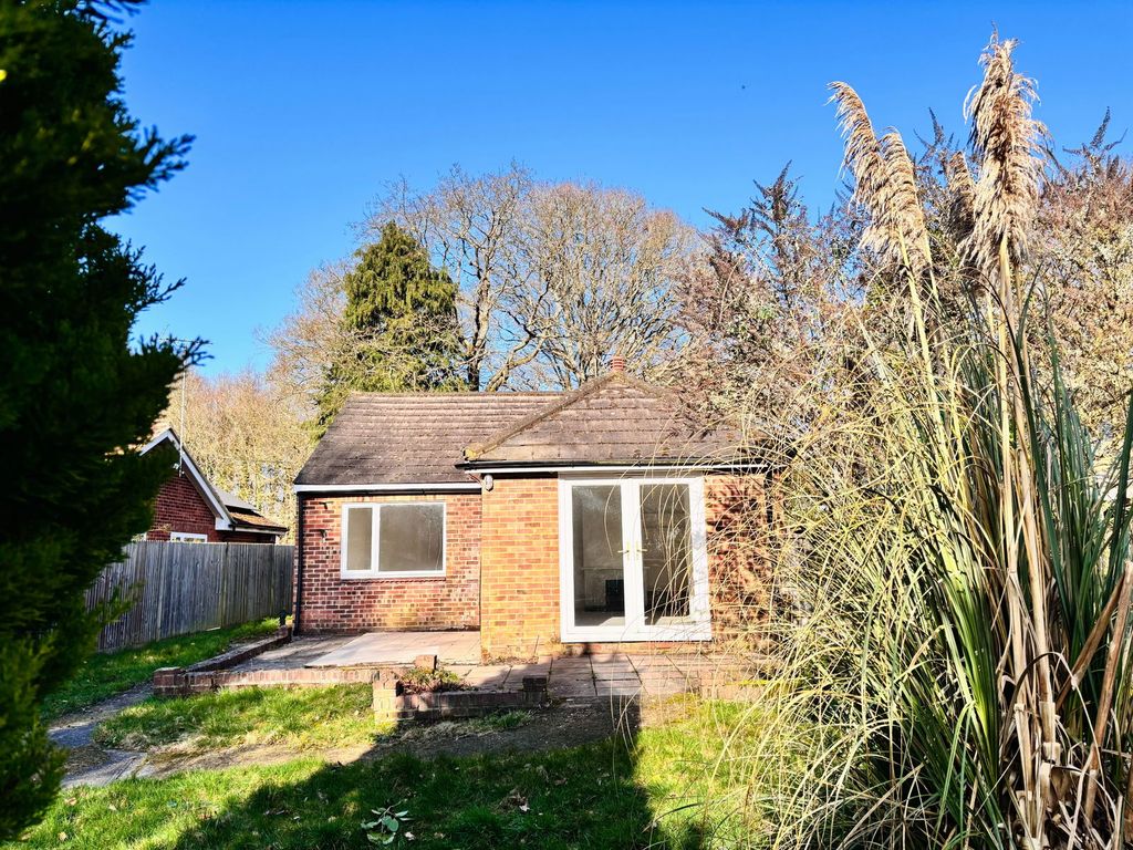 Property photo 1 of 37