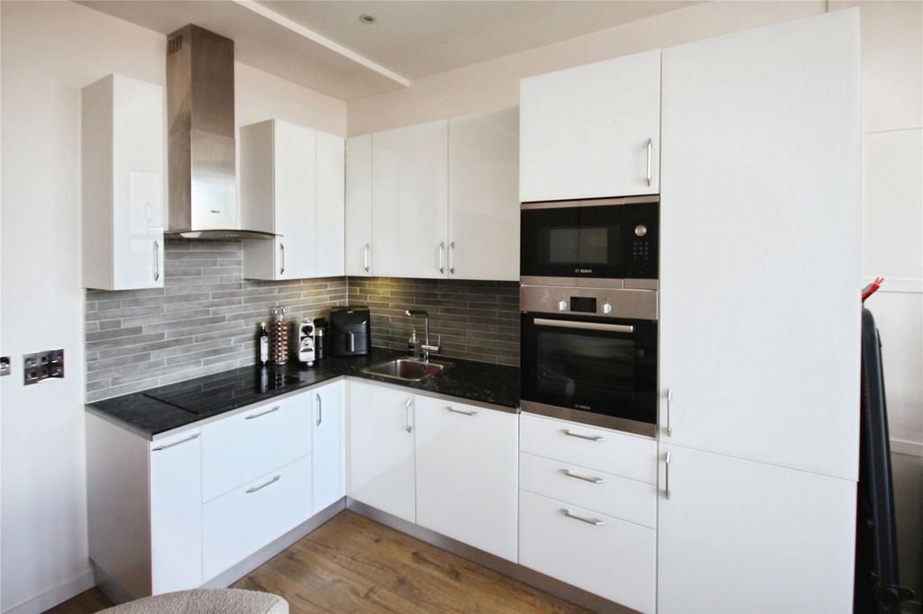 Property photo 3 of 8 Picture No. 03