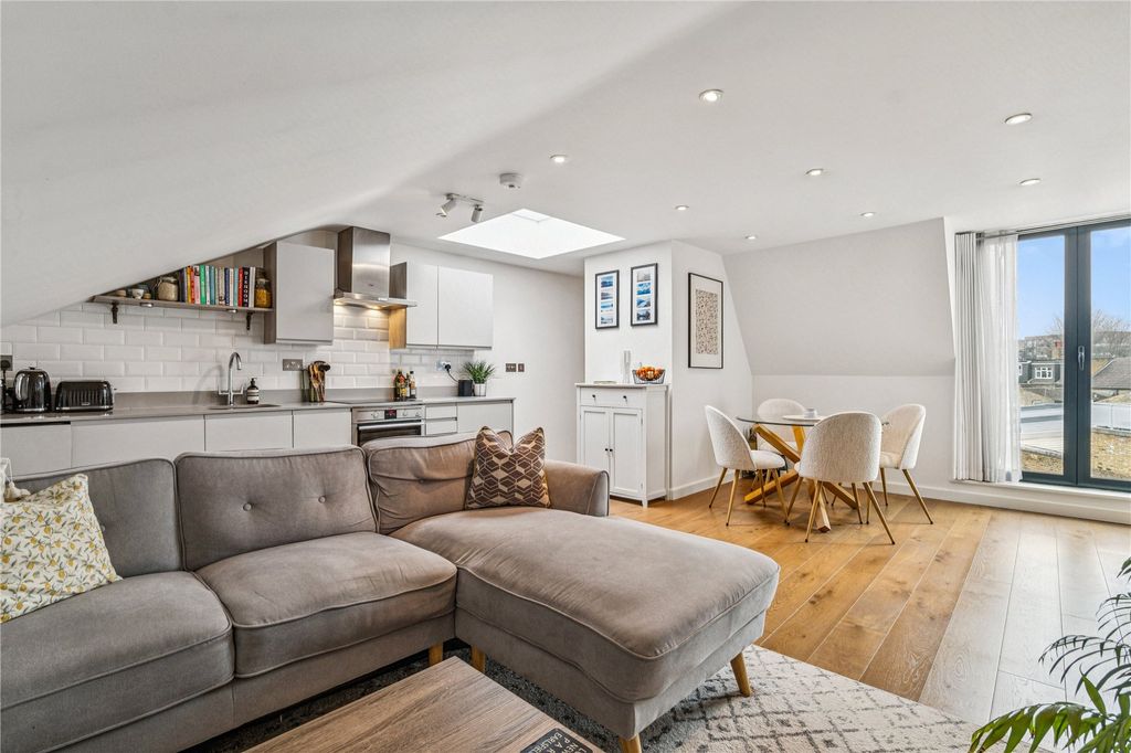 Property photo 2 of 5 Picture No. 03