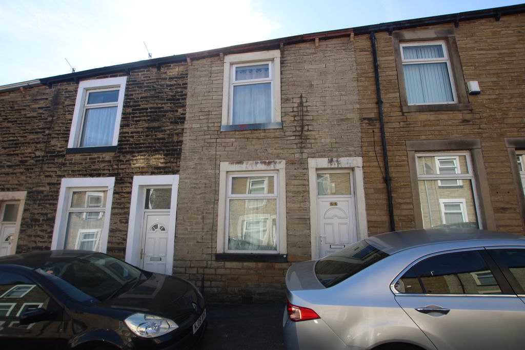 Property photo 1 of 6 1