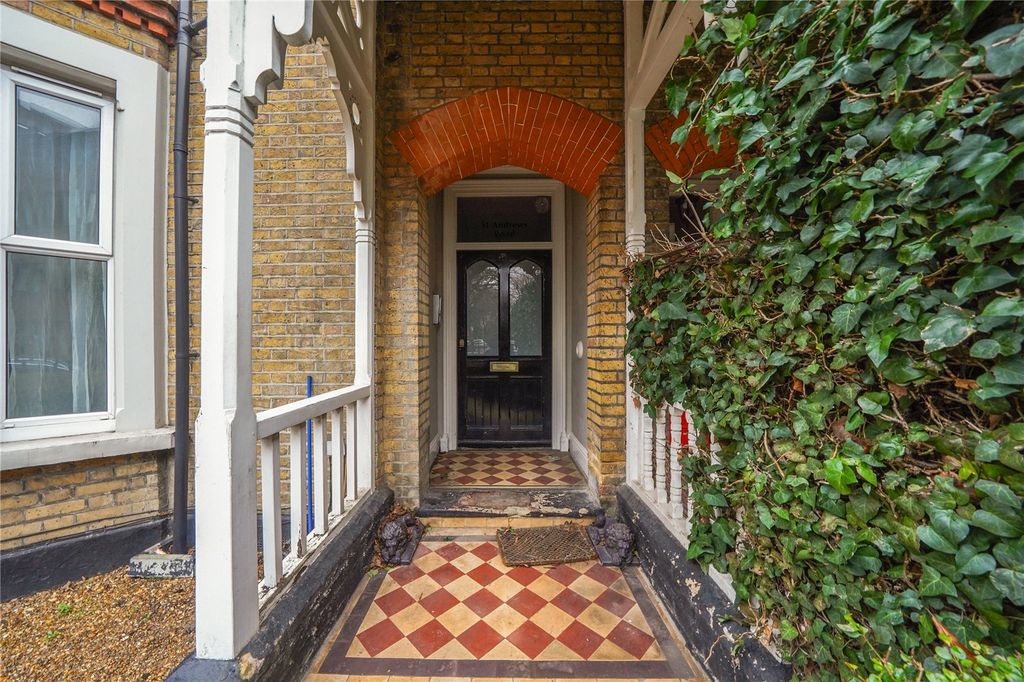 Property photo 2 of 15 Picture No. 02