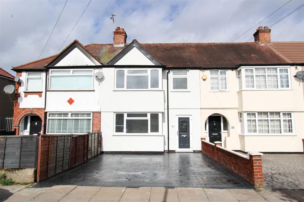 Property photo 1 of 12