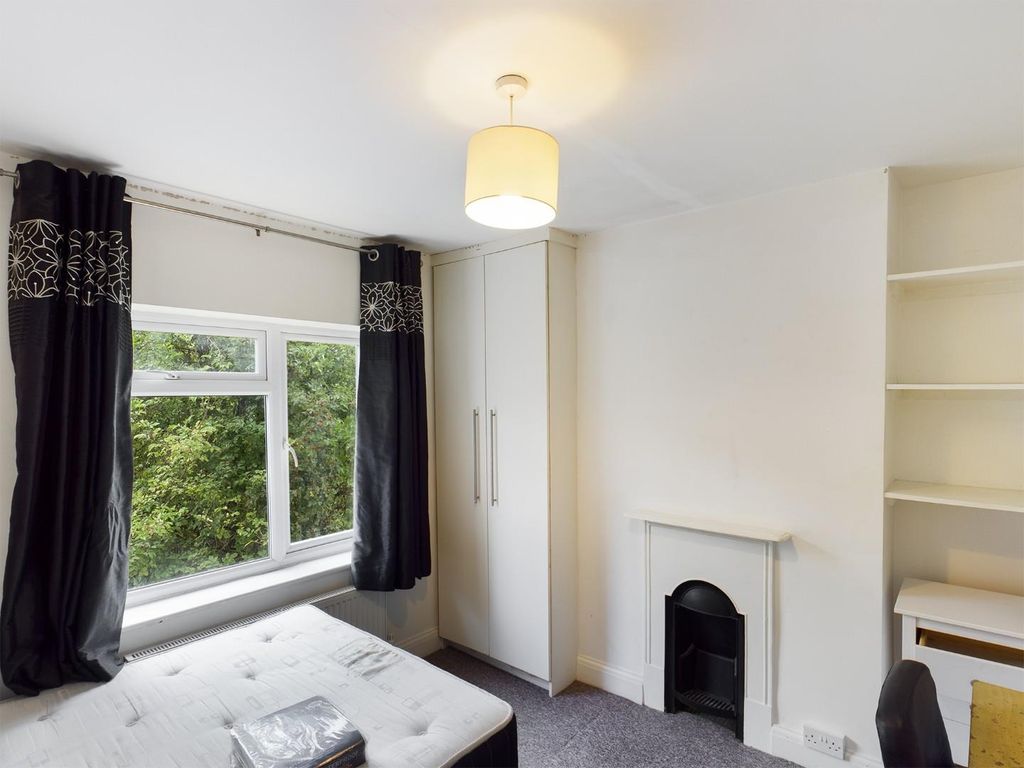 Property photo 2 of 16 Cam00771P1-Pr0140-Still06.Jpg