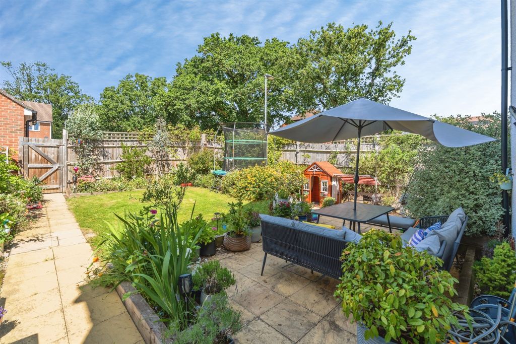 Property photo 3 of 16