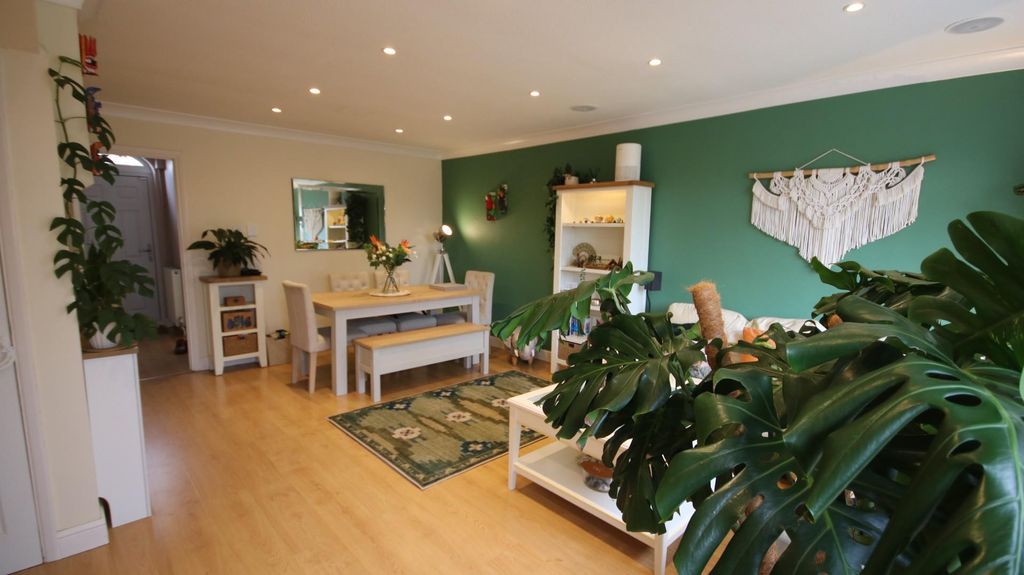 Property photo 3 of 16 Img_7558.Jpg