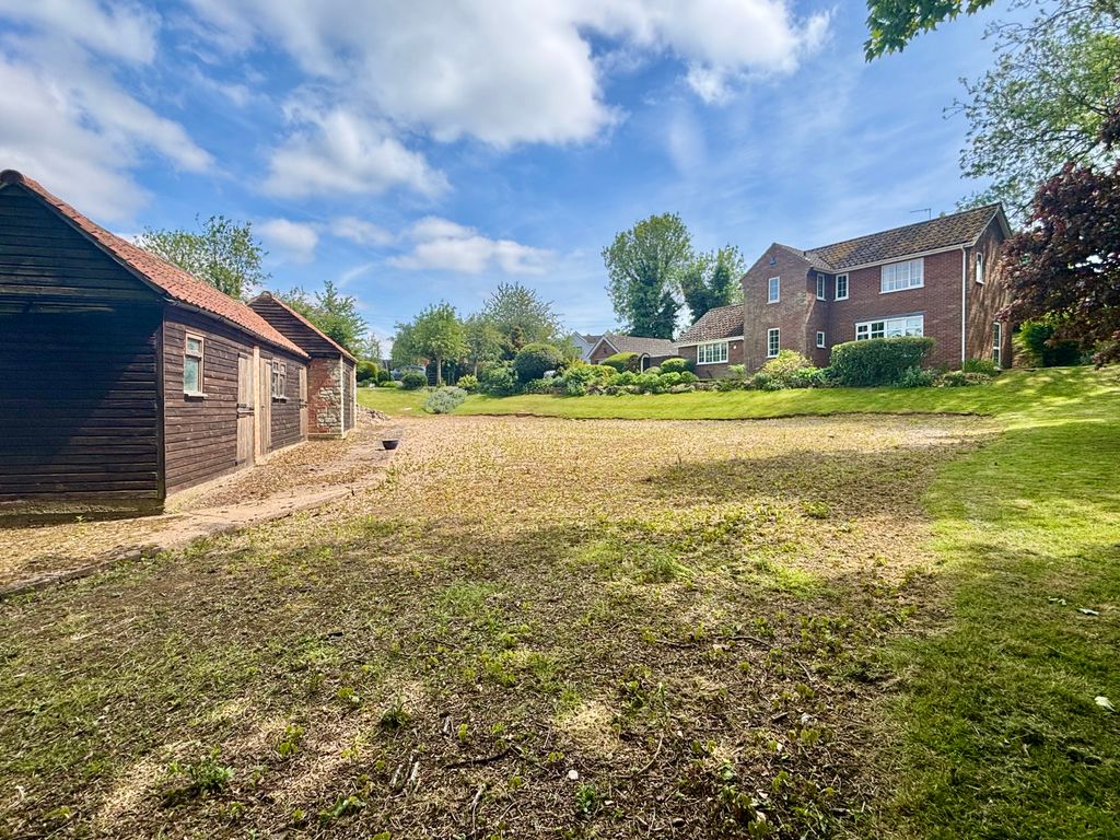 Property photo 1 of 26 Img_6365