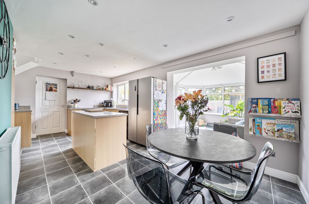 Property photo 2 of 19 Kitchen/Dining Room