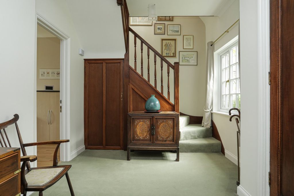 Property photo 3 of 27 Picture 3