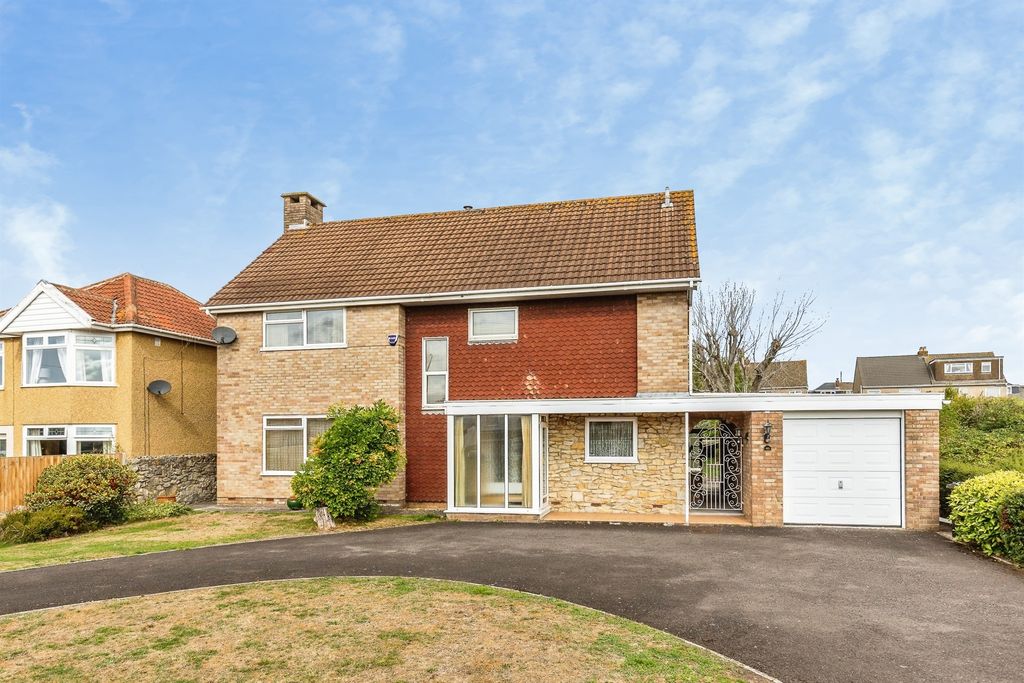 Property photo 1 of 19