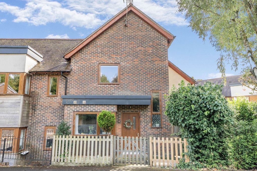 Property photo 1 of 22