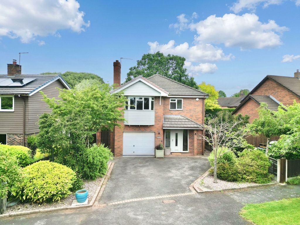 Property photo 1 of 31