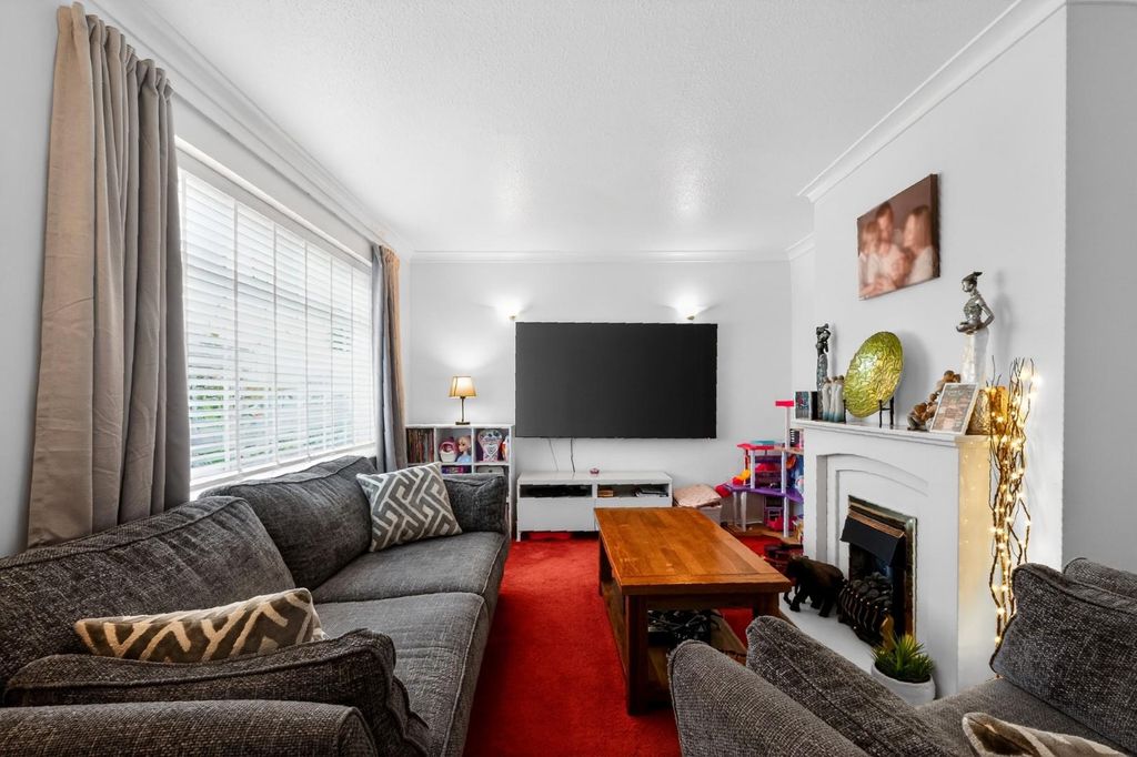 Property photo 3 of 23 Pnmb0039.Jpg