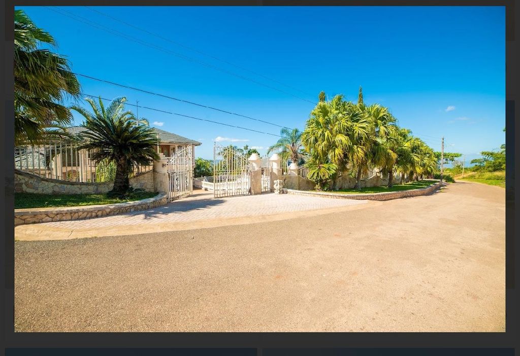 Property photo 1 of 25