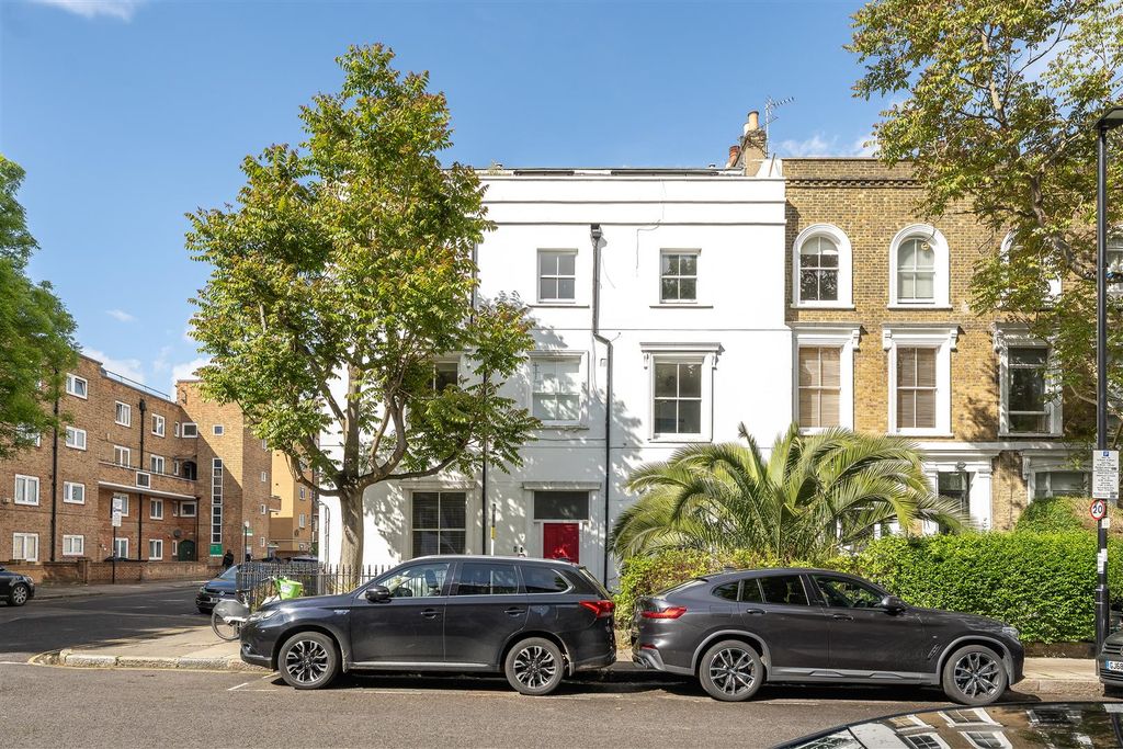 Property photo 1 of 22 Mildmay Road, N1