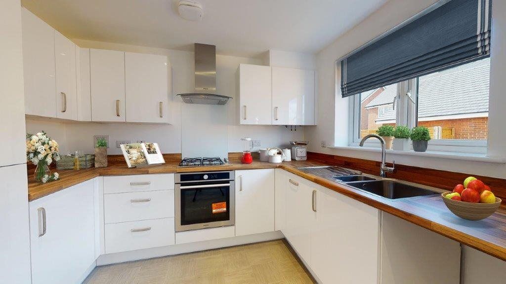 Property photo 3 of 8 Kitchen