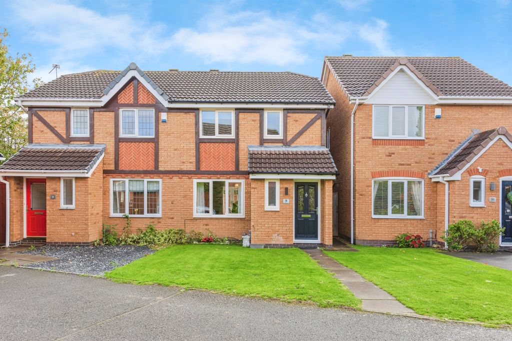 Property photo 1 of 17