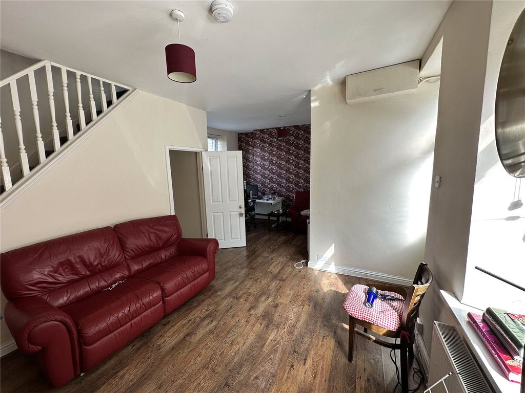 Property photo 3 of 7 Reception Room