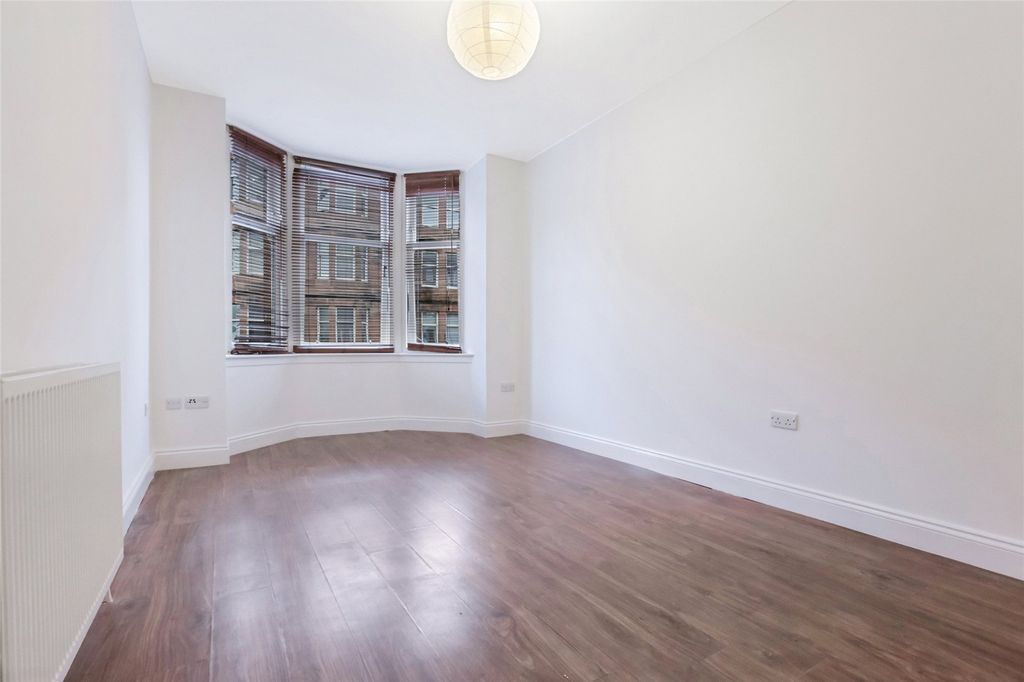Property photo 2 of 21 Picture No. 07